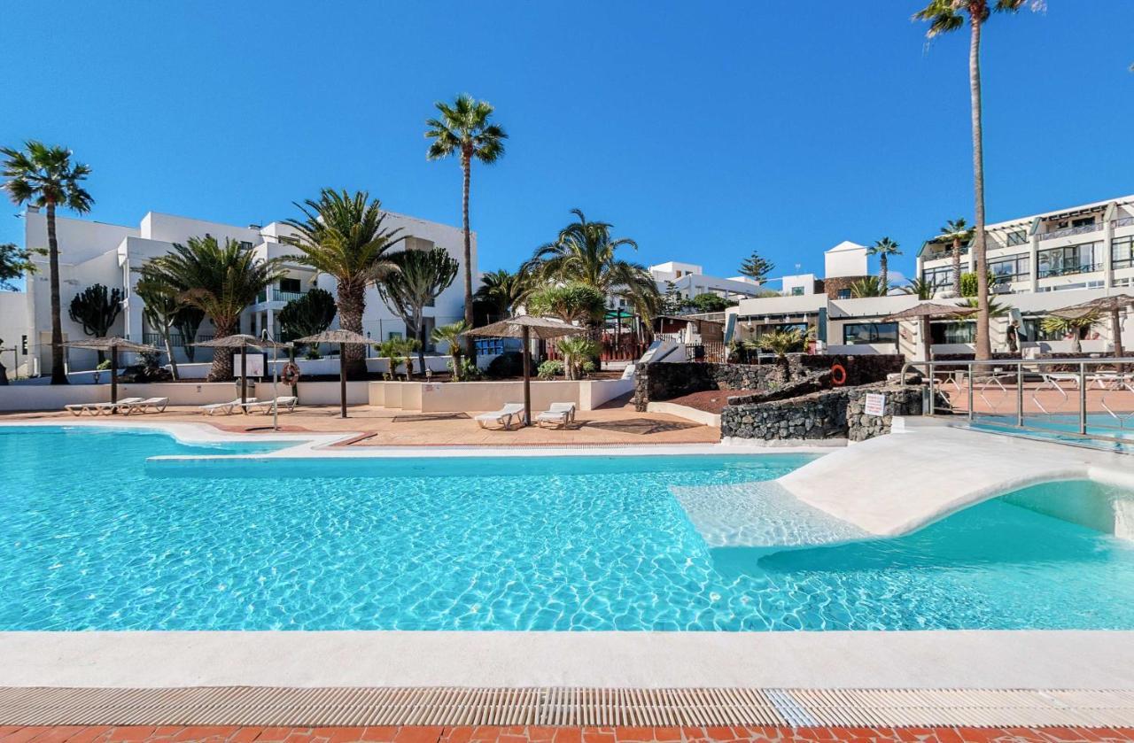 Casa Atlantis Playa Roca Lägenhet Costa Teguise Exteriör bild