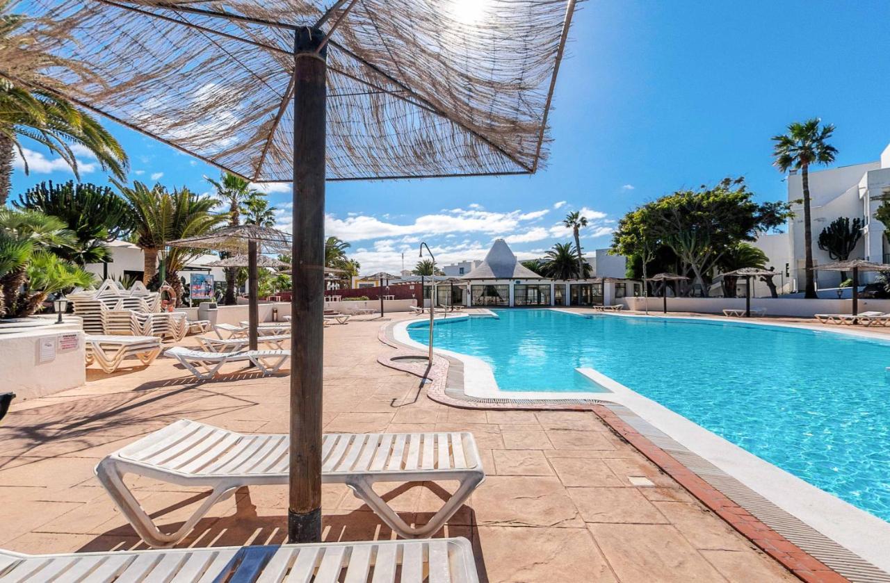 Casa Atlantis Playa Roca Lägenhet Costa Teguise Exteriör bild